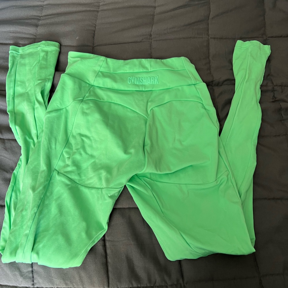 Green Gymshark Leggings